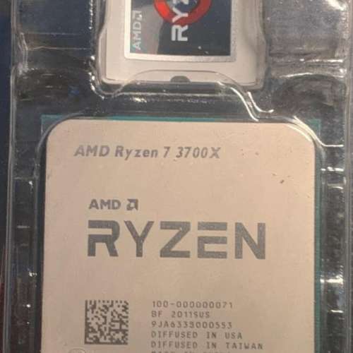 AMD RYZEN 7 3700X