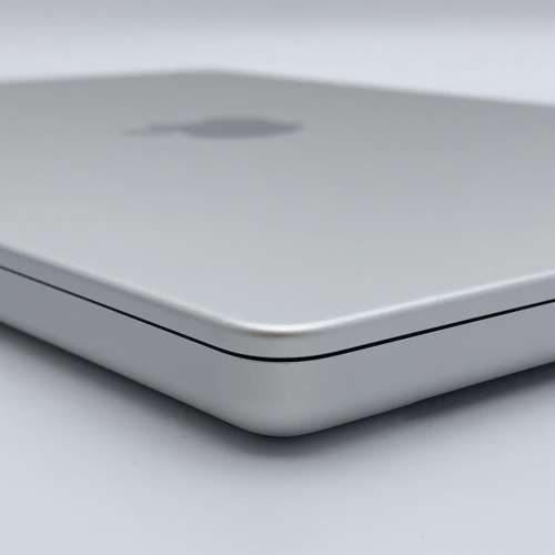 MacBook Pro (M3) 8GB 512G SSD