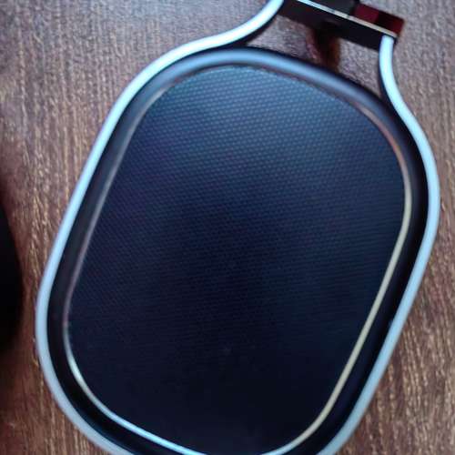 OPPO PM-1 旗艦平面振膜耳機, 收藏級別，使用很少，接近全新。