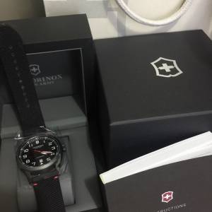 Victorinox men's watch Airboss black edition 241720