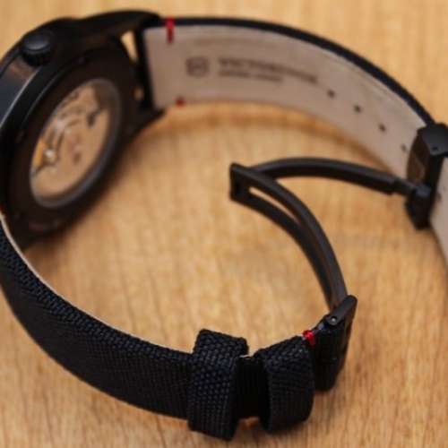 Victorinox men's watch Airboss black edition 241720