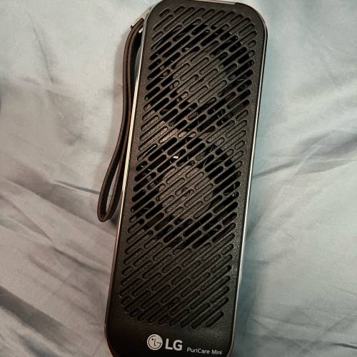 LG PuriCare&trade; 便攜式空氣清新機