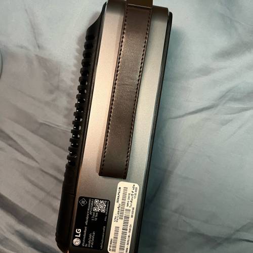 LG PuriCare&trade; 便攜式空氣清新機