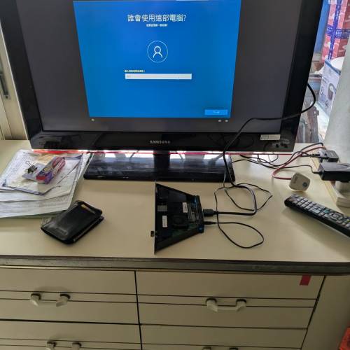 三角形mini PC