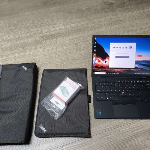 Lenovo x1 carbon i7-1355u 64g ram.2tb ssd.2160x1400.win 11 pro.5g sim
