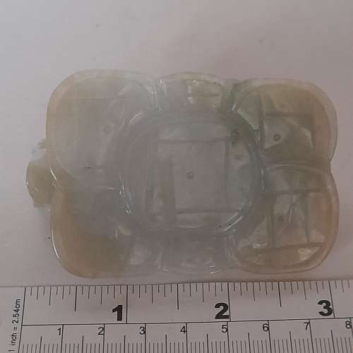 翡翠A玉約3x2寸招財龍頭龜擺件，亦可作吊件/手把件用。好工，圓滑好水頭，清理存貨...