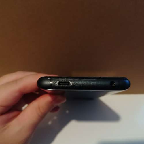 Asus Rog Phone 5s not 5 16+256GB 淨機 港行無單盒 連 Devilcase Rog 7 手機殼