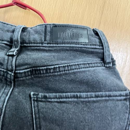 hollister 牛仔褲ultra high rise dad jeans vintage stretch black