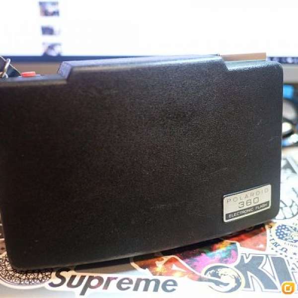 Polaroid 360 electronic flash land camera