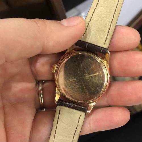 珍稀18K玫瑰金江詩丹頓手動上鏈腕錶