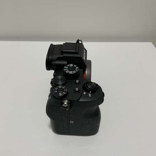 Selling a mint condition Sony A7R IVa (A7R4a)