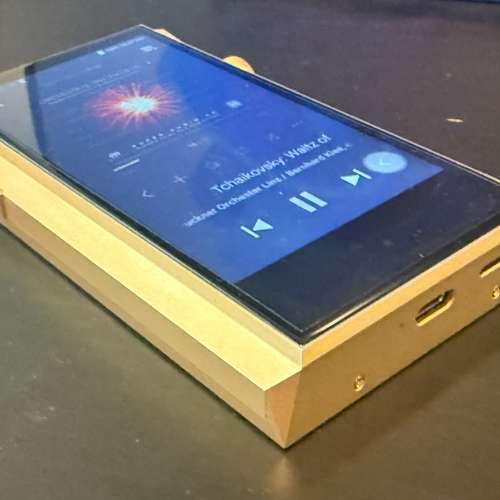 Astell&Kern SP1000M ROYAL GOLD 128GB + Effect Audio 4.4 Adaptor For AK
