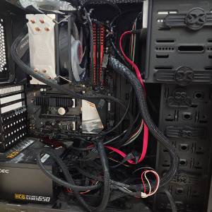 Ryzen 7 3700X + gigabyte b450 aorus elite +Corsair vengeance DDR4 3200