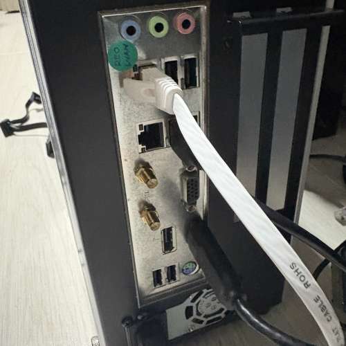 B85M-ITX | i5-4590 | 8GB | 128GB m.2 NVME | BT + 2 x 1GB LAN 可做路由器 / router