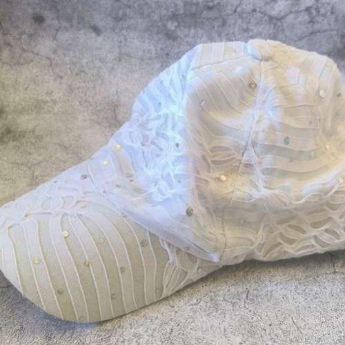 全新 白色 珠片 Cap帽