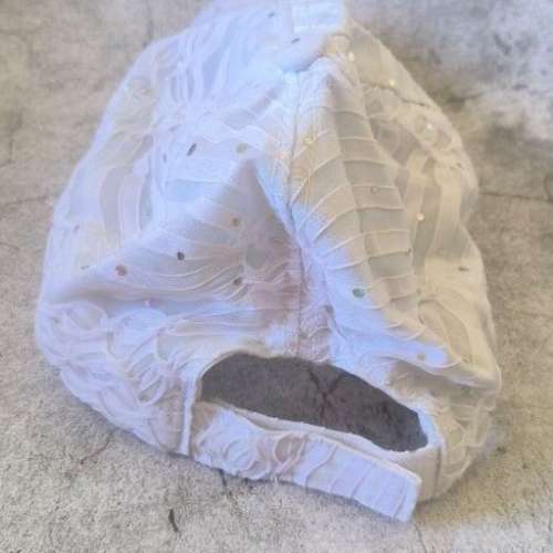 全新 白色 珠片 Cap帽