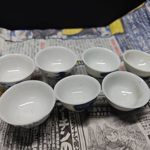 日本昭和時期手繪青花老茶杯(買五送二)