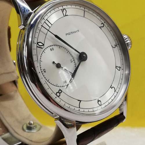 Vintage Molnia 機械上鏈腕錶