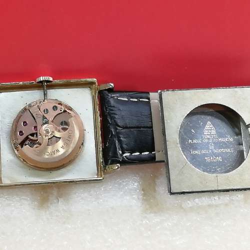 Vintage Omega 機械自動腕錶