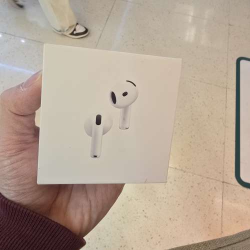 全新 Airpods 4 主動消噪  未開封