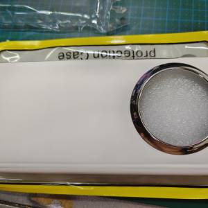 Vivo x Fold 3 pro 白色素皮手機后殼