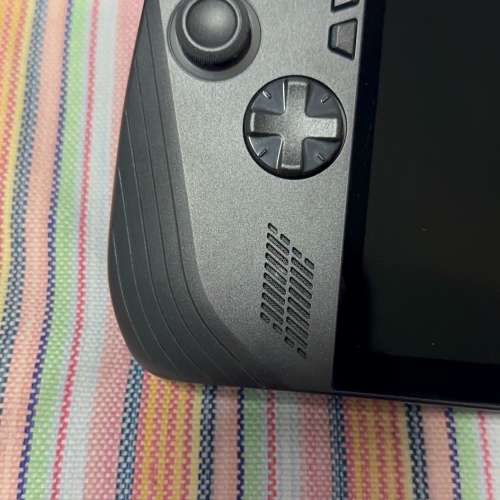 港行華碩Rog X掌機二代24g➕2T固態，箱說配件齊全，保修到2025年8月21日，機子成色...