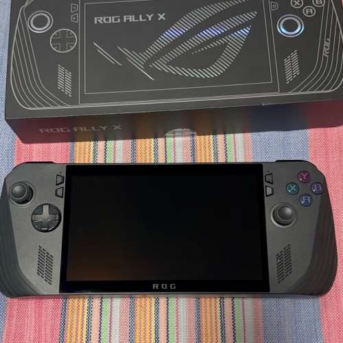 港行華碩Rog X掌機二代24g➕2T固態，箱說配件齊全，保修到2025年8月21日，機子成色...