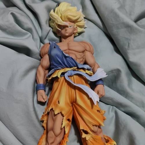 七龍珠 孫悟空初超 高43cm 兩頭雕選一