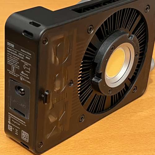 智雲 ZHIYUN X100 LED