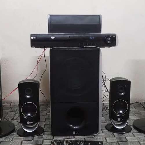 新淨全正常 LG 850W DVD 5.1CH  家庭影院組合 Home Theater Blu-ray SACD player s...