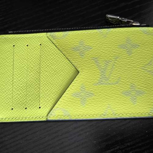 全新LV coin caed holder