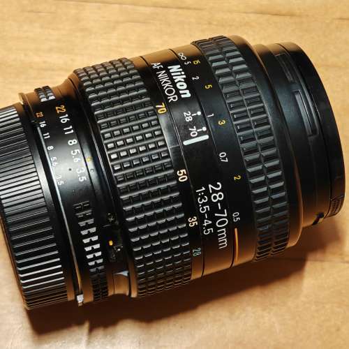 Nikon AF 28-70mm f/3.5-4.5