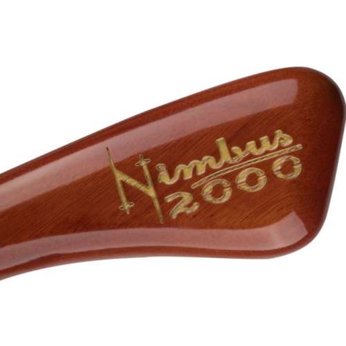 全球限量 10,000 份  編號907 包括正品金屬板 材質：桃花心木手柄、垂柳木刷毛 兩個...