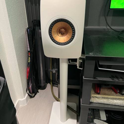 KEF LS50 Wireless ii + stand