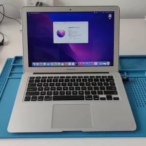Apple MacBook Air IntelCore i7 13寸 ，8G RAM，256G SSD固態硬盤，超輕細部方便攜...