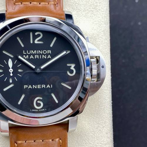 Panerai Pam111 44mm