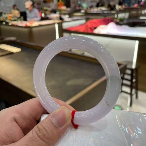 緬甸天然翡翠圓條玉鐲