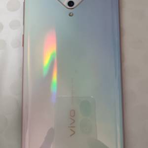 Vivo v17 香港行貨 九成新 8+128 雙卡 屏幕指紋解鎖 電量強勁 操作一流 淨機 九龍灣...