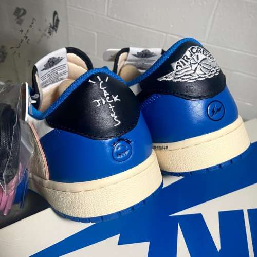 Travis Scott x Fragment x Air Jordan 1 Low“Military Blue”