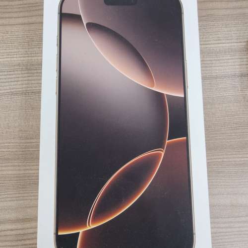 IPhone 16 pro max 沙漠色鈦金 256gb.