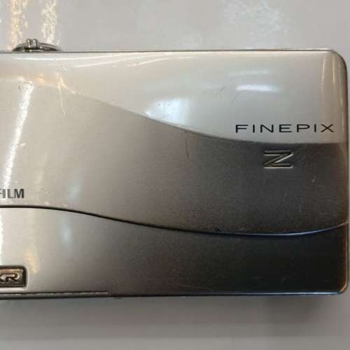 (最罕有CCD）Vintage Fujifilm Z700EXR Slim Digital Camera