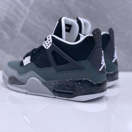 Air Jordan 4 “ Fear ”
