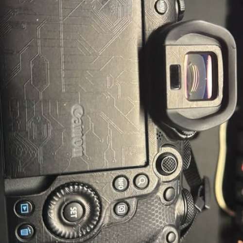 CANON R6 MARK II + RF 24-70 F2.8L IS USM