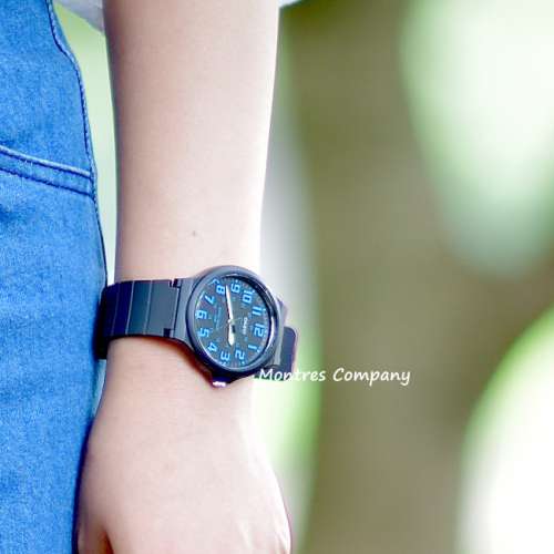 Montres Company 香港註冊公司(32年老店) 卡西歐 CASIO 藍黑色 MW240 MW-240 MW-24...