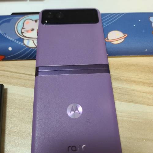motorola razr  40s日本手機