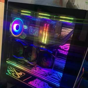 第10代 ICore™ i7 台式水冷RGB電競電腦主機 ，高配16G 記憶體，電打各種電腦遊戲及...