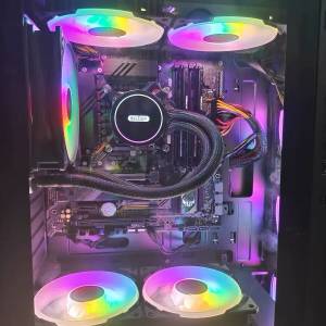 Intel® Core™ i9 第9 代 高端水冷電競遊戲/剪片電腦主機，高配 16G 記憶體，4G 遊...
