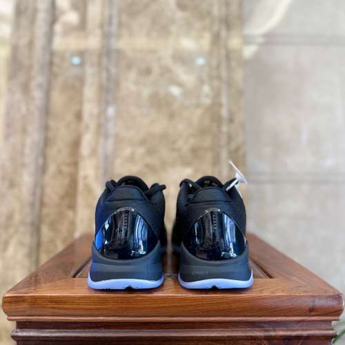 NK ZOOM KOBE 5 Protro "Year of the Mamba"科比5代蛇年限定黑紫金