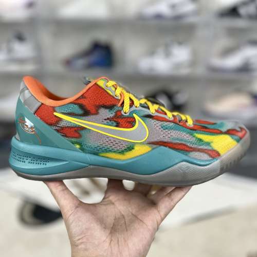 Nike Kobe 8 Protro “Venice Beach” 低幫 籃球鞋 男款 藍紅橙 威尼斯海灘 科比8代