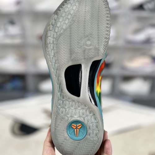 Nike Kobe 8 Protro “Venice Beach” 低幫 籃球鞋 男款 藍紅橙 威尼斯海灘 科比8代